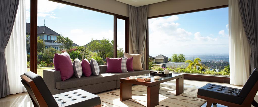 Sun Island Suite & Spa Goa Gong Kuta  Room photo